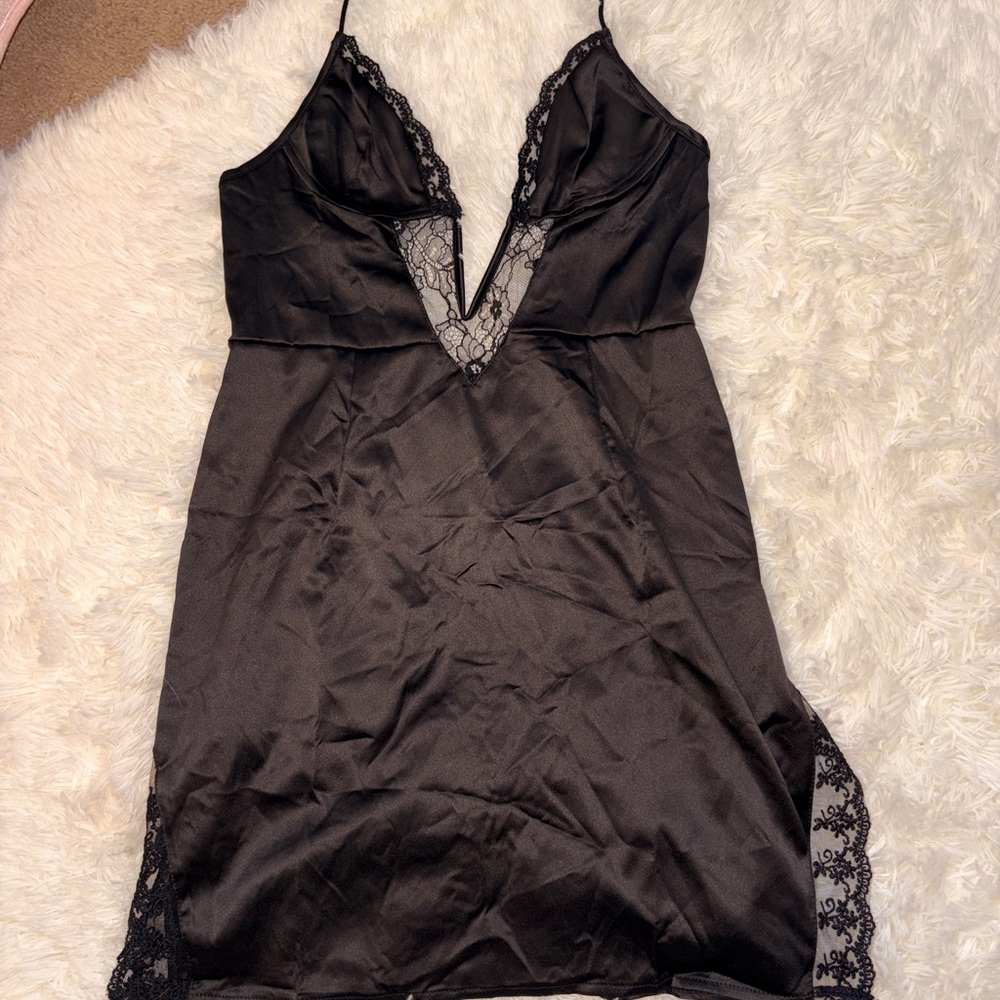 Elegant Black Lace Trim dress